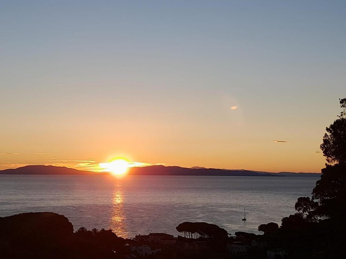 Villa Gualdo Piscina Vista Mare Capoliveri  Eksteriør bilde